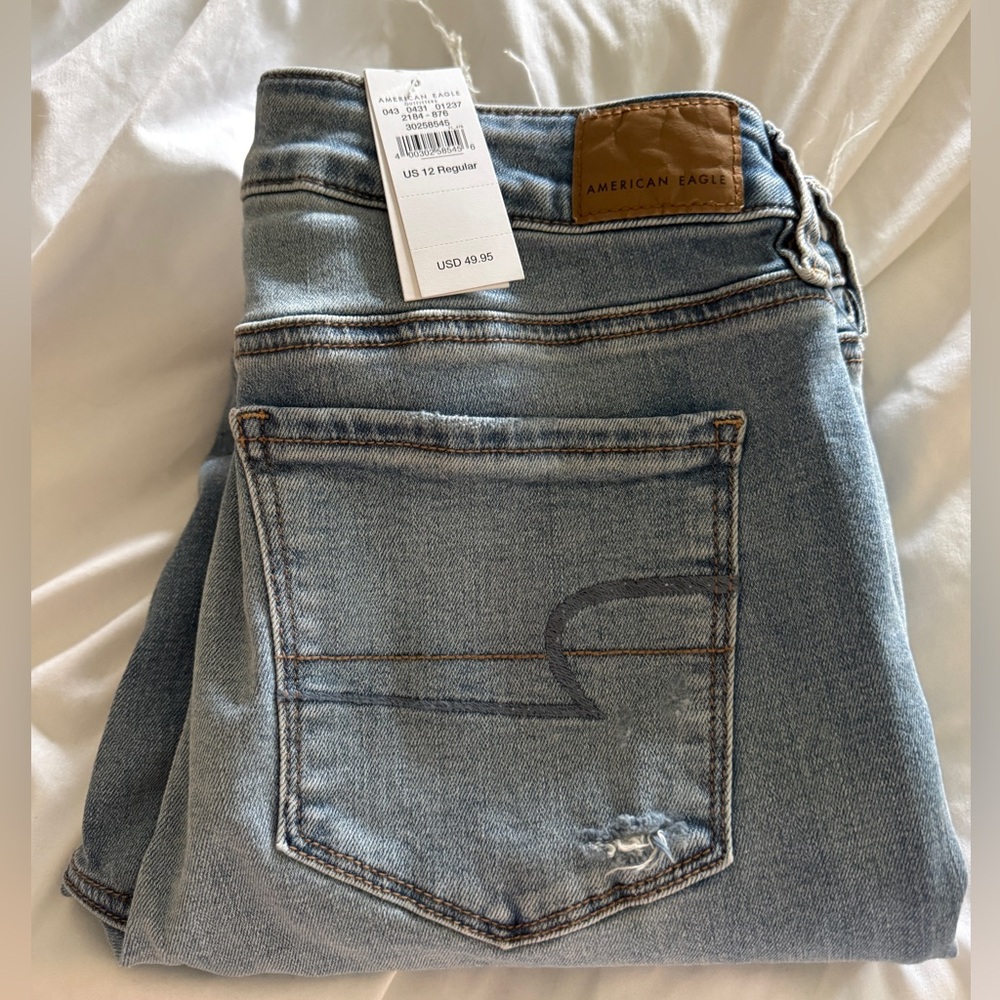 American Eagle Outfitters Light Blue Denim Jeans